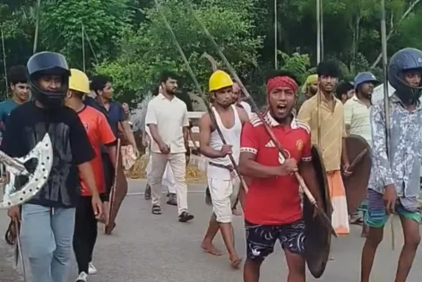 ভাঙ্গায় আধিপত্য, বাসস্ট্যান্ড নিয়ন্ত্রণ ও মাদকবিরোধী কমিটি নিয়ে সংঘর্ষে আহত অর্ধশতাধিক
